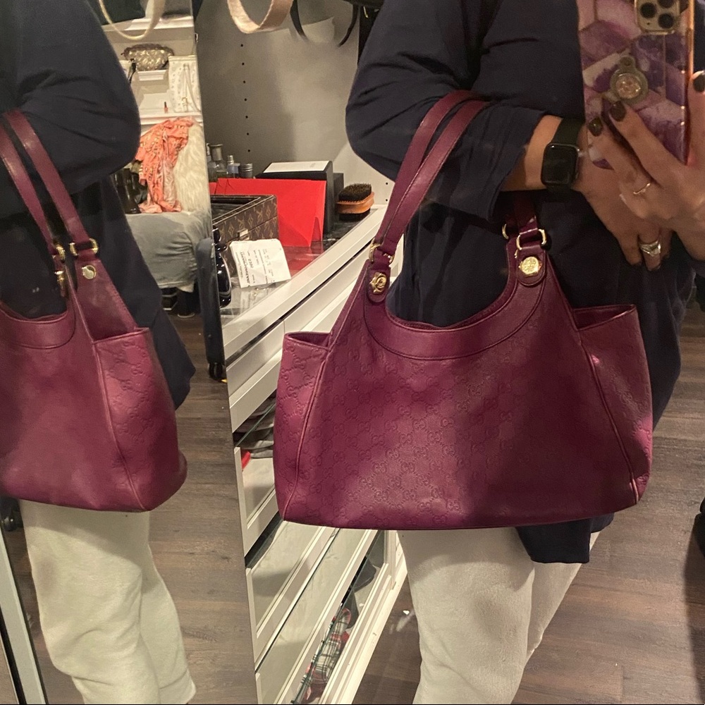 Purple Gucci leather monogram purse %100 Authentic - Picture 10 of 10